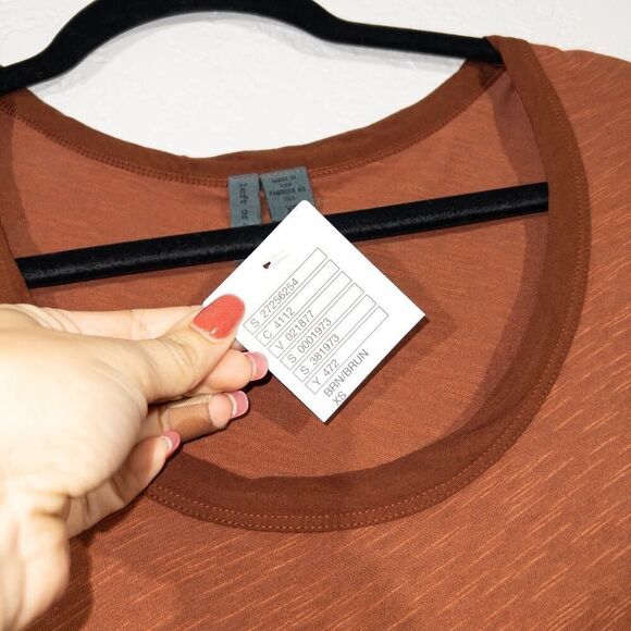 NWT Left of Center x Anthropologie Brown Button Back Tunic Top Size XS - Picture 6 of 10